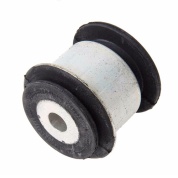 Сайлентблок продольного рычага спереди Mercedes G-class W465 A1663330200