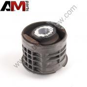 Оригинальный сайлентблок подрамника спереди Audi A5 (8T) 8K0505145B