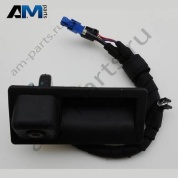 Кнопка электрического привода замка багажного отсека Volkswagen Passat (B8) 2015-2024 561827566A