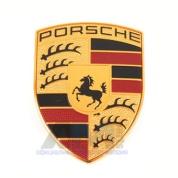 Эмблема Porsche передняя для Porsche Cayenne с 2015 95855960102