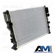 Радиатор системы охлажднения 8MK376718-014 Мерседес W211 E350 272л.с.