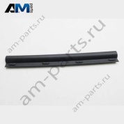 Уплотнитель капота сзади Volkswagen Caddy 2016-2020 2K5823709