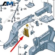Защитный экран Volkswagen Touareg 2018-2024 4M4806105