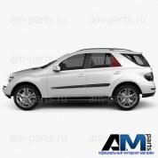 Стекло задней двери правое (неподвижное) Mercedes ML W164 A1647302455