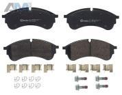 Передние тормозные колодки (P85168) BREMBO на Volkswagen Crafter (2017-2024) диски (300х28)