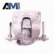 Передний левый суппорт BMW X1 F48 20dX-20iX 34116860267