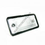 Плафон подсветки номерного знака правый TYC для Audi A8 (D3) 15A273009B