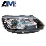 Фара ксенон правая Рапид 5JB941018A