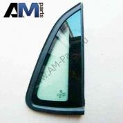 Стекло боковое неподвижное правое Polo 6R4845298FNVB