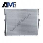 Радиатор системы охлаждения BEHR-HELLA для BMW E83 2.0d 8MK376764-771