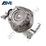 Опорный кронштейн Volkswagen Touareg 2011-2018 7P0512302D