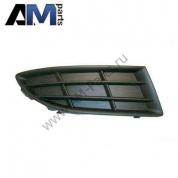 Решетка переднего бампера правая Фабия (2013-2016) 5J0807368A9B9