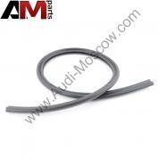 Уплотнитель капота Ауди А3 8P0823731B