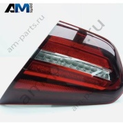 Фонарь задний правый на крышке багажника A1569068800 Mercedes GLA X156