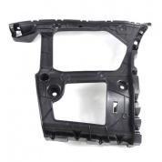 Направляющая заднего бампера правая Ауди Q7 4М (рестайлинг) 4M0807454A