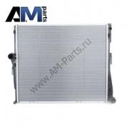 Радиатор системы охлаждения NISSENS для BMW E83 2.0d 60803A