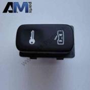 Кнопка выключения центрального замка Йети 1Z0962125AREH