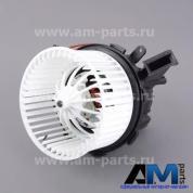 Оригинальный вентилятор отопителя Ауди Q5 2.0TDI (136 л.с.) 8K1820021C