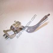 Петля крышки багажника правая Ауди А4 (В6) 8E9827300F