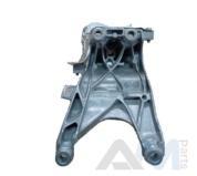 Опора двигателя правая на Audi A7 (4K) 2.0TDI 4M0199308AD