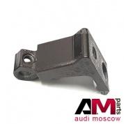 Половинка дверной петли для Audi TT 8S0833403E
