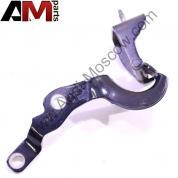 Петля крышки багажника левая Ауди А3 8P3827299B