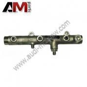 Распределитель топлива правый Ауди А6 (C6) 3.0TDI 059130090S