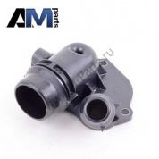 Корпус термостата 11518516206 на BMW X5 (E70) M50dX