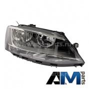 Фара галогеновая правая Jetta 5C7941006H