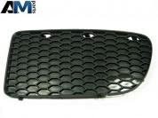 Решетка переднего бампера левая Гольф 4 1J0853665DB41