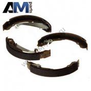 Колодки передние тормозные Поло Седан TEXTAR 91052400