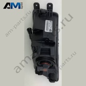 Галогеновая противотуманная фара (адаптивная) правая Volkswagen Passat (B8) 2015-2024 561941700B