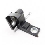 Шарнир двери на Audi 6X0831401H