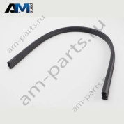 Уплотнитель капота сзади Volkswagen Golf 8 2020-2024 5H0823723