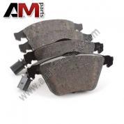 Оригинальные передние тормозные колодки Audi A4 B6 (2.4-3.0) 8E0698151C