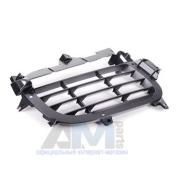 Решетка переднего бампера правая Cayenne GTS 955505682129B9