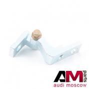 Петля двери верхняя правая Audi Q7 4L0831402A