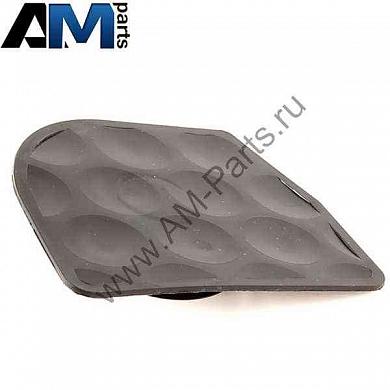 Заглушка днища правая Passat B7 3C0825962