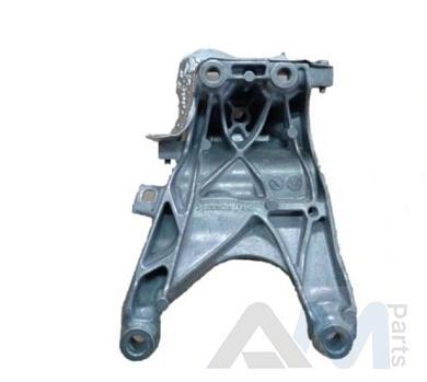 Опора двигателя правая на Audi Q5 (FY) 2017-2020 2.0TDI 4M0199308AD