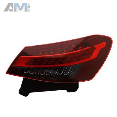 Задний правый фонарь на крыле Mercedes E-class W213 A2139065209