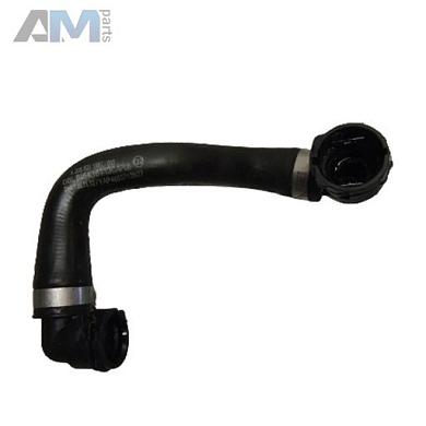 Патрубок радиатора низких температур к радиатору охлаждения масла АКПП на Mercedes C W205 (2014-2023) A2055011982