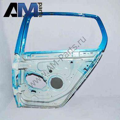 Внутренняя панель задней двери левая Гольф 5 1K6833301AA