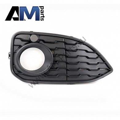 Решетка бампера правая BMW 1 серии F21 рестайлинг 5 дверей (М-пакет) 51118068604