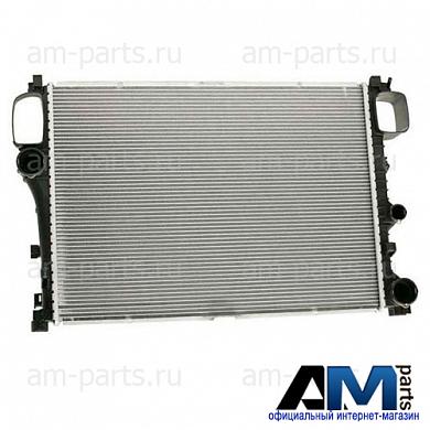 Радиатор системы охлаждения A2215003203 Мерседес S500 435л.с.