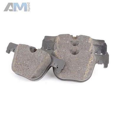 Оригинальные задние тормозные колодки 34216850570 на BMW 3 Серии 2012-2015 330d/330dX