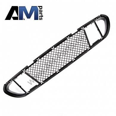 Решетка радиатора средняя нижняя БМВ Е60 (М-пакет) 51117896586