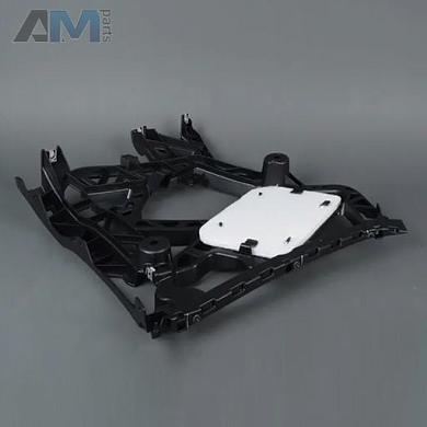 Направляющий кронштейн заднего бампера угловой левый на Mercedes GLS 2015-2019 A1668800912