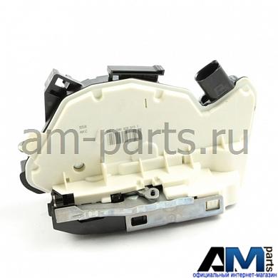 Зажим для Volkswagen Tiguan 5N0839015TЗаказать зажим Volkswagen Tiguan 5N0839015T- Доставка на дом