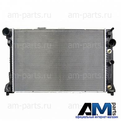 Радиатор системы охлаждения A2045003603 Мерседес W212 E250CDI 204л.с.