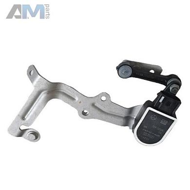 Датчик уровня кузова правый на Mercedes GLC 2015-2025 A2059057409